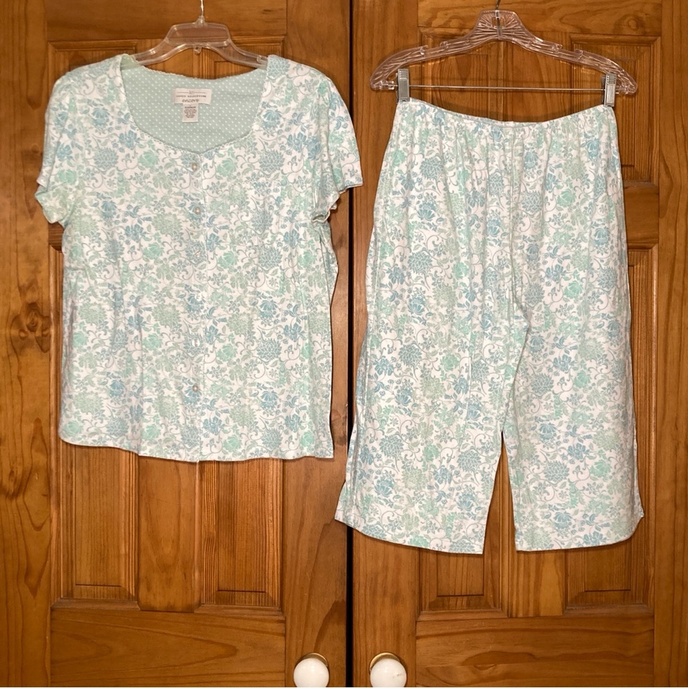 NWOT Karen Neuburger Vintage 90s Pajama Set Top and Capri Green White L Large
